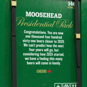 Detalle del pack de 1.461 cervezas de Moosehead Breweries.